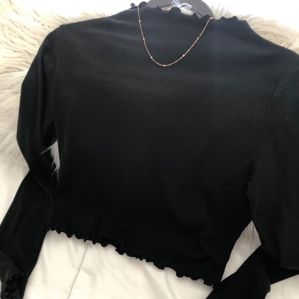 Very cute crop top❌